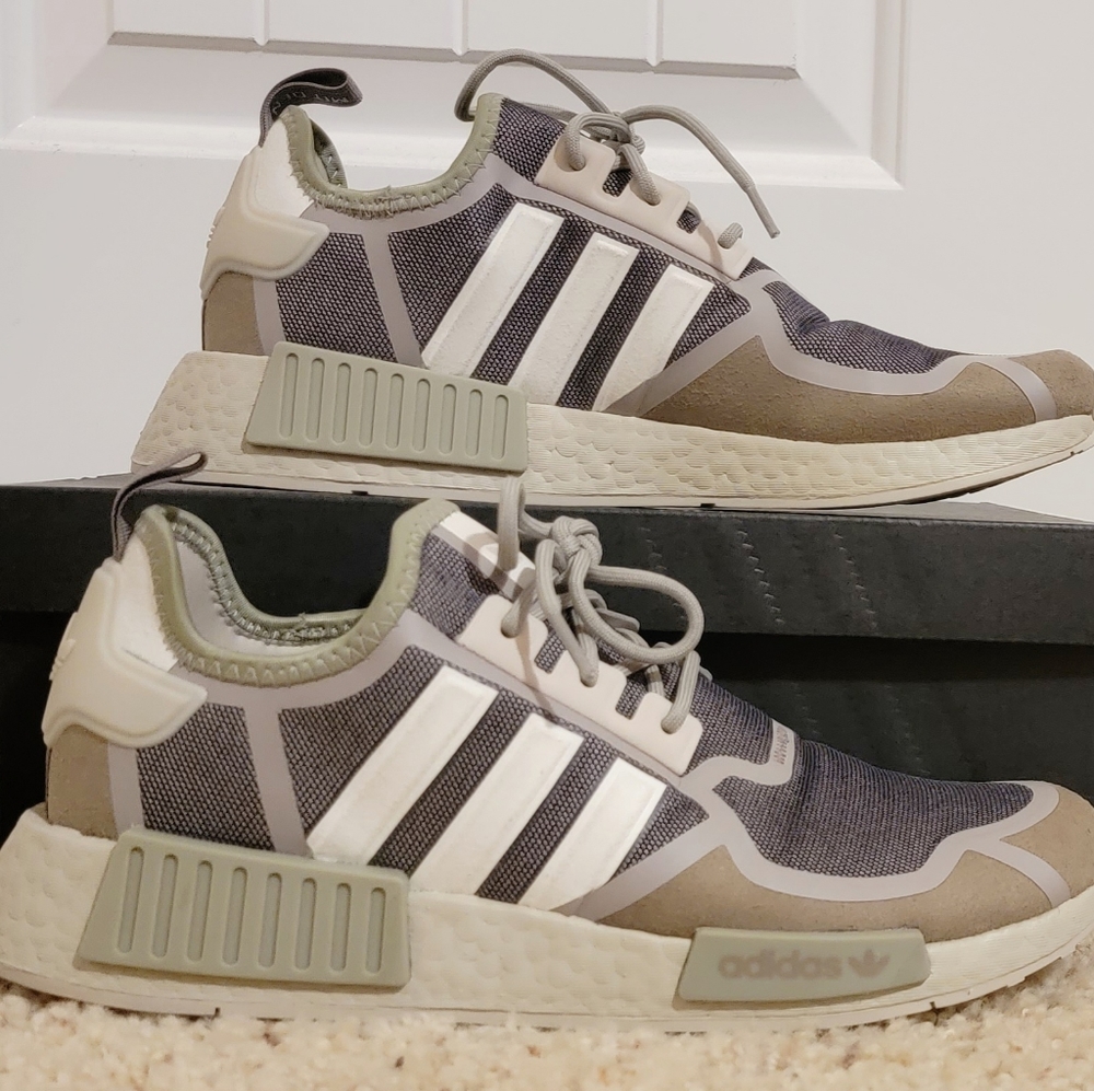 Adidas NMD R1 Bliss Light Brown Men's size 9